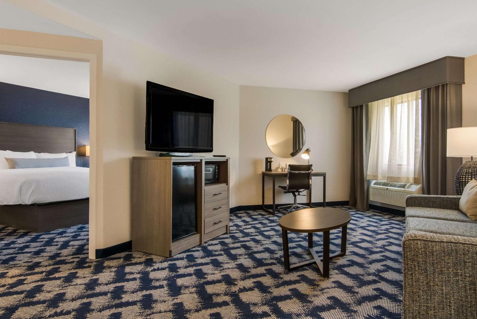 The Inn On Maritime Bay, Ascend Hotel Collection Manitowoc Bagian luar foto