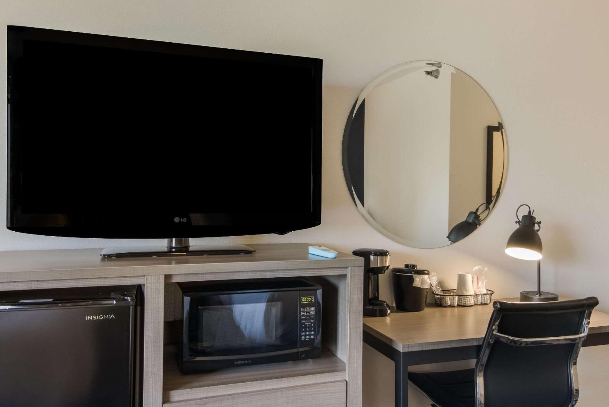The Inn On Maritime Bay, Ascend Hotel Collection Manitowoc Bagian luar foto